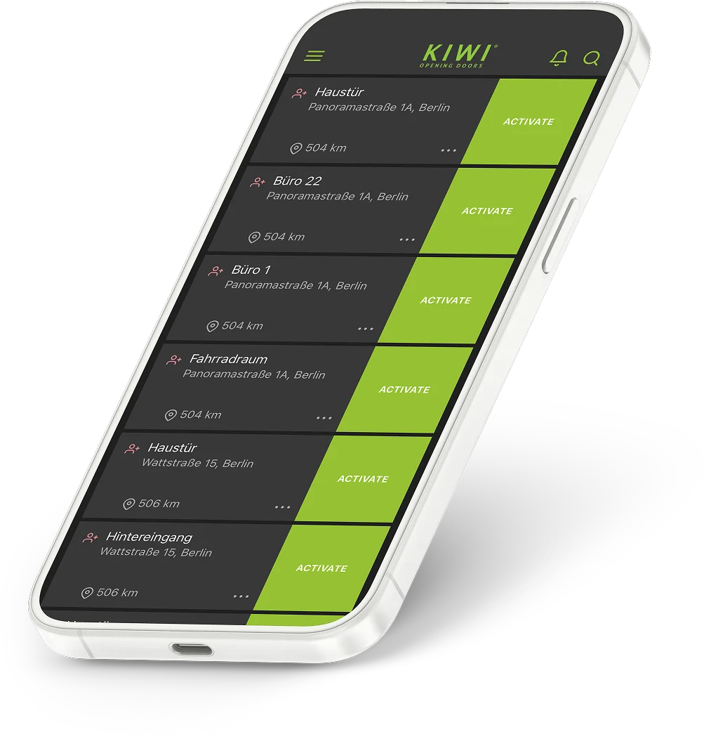Smartphone mit geöffneter KIWI App, die verschiedene Türenstandorte und Zugangsoptionen wie „Activate“ oder „Allow Bluetooth“ anzeigt – für komfortables, digitales Türöffnen per App.