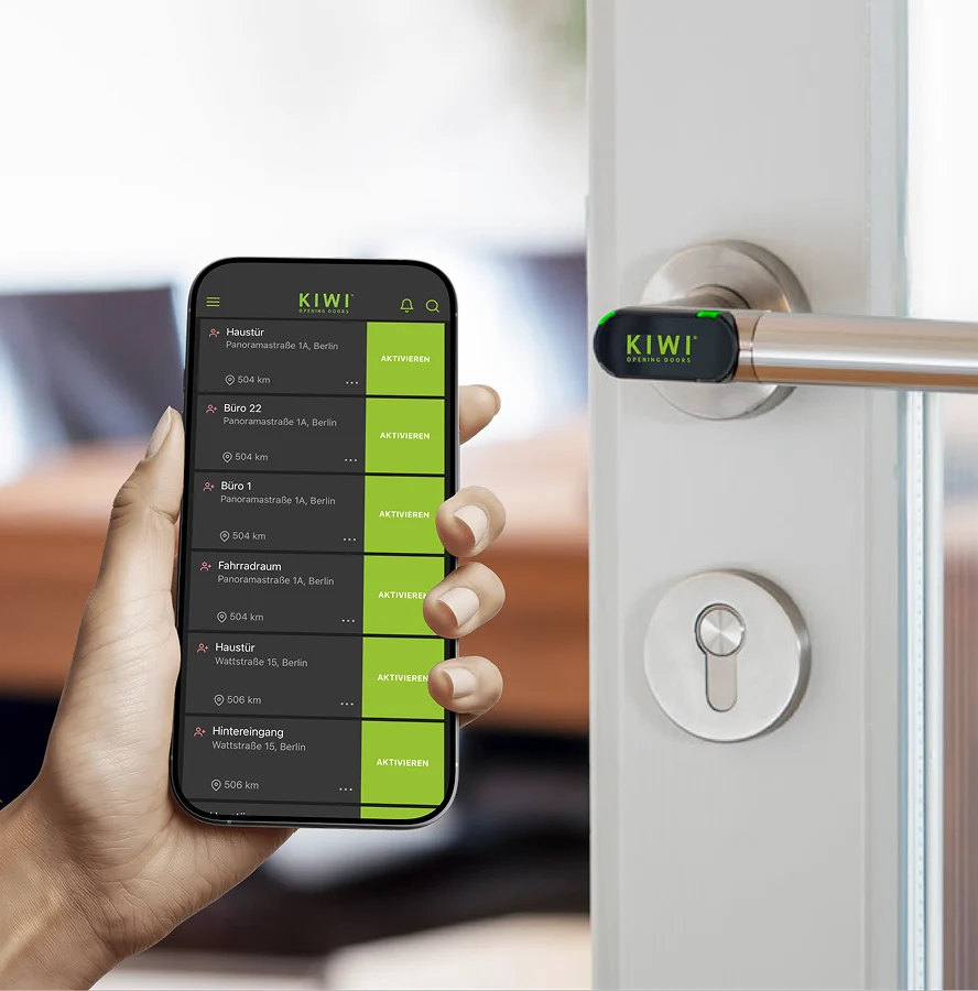 Öffnen einer Tür mit dem Smartphone über die KIWI App und digitalem Türgriff